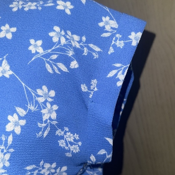 Rue21 Blue Floral Blouse - Picture 6 of 10